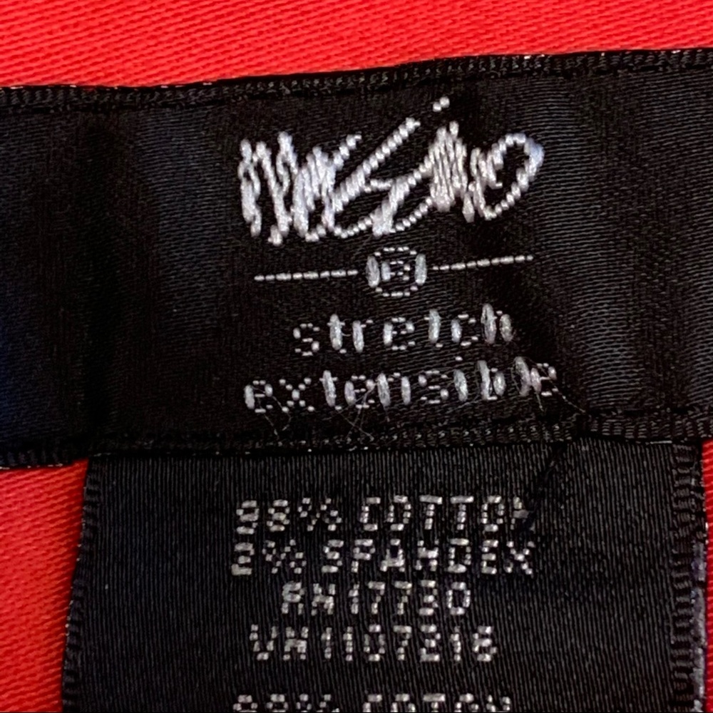 NWT Mossimo Red‎ Stretch Bermuda Walking Shorts 6 - Picture 8 of 14